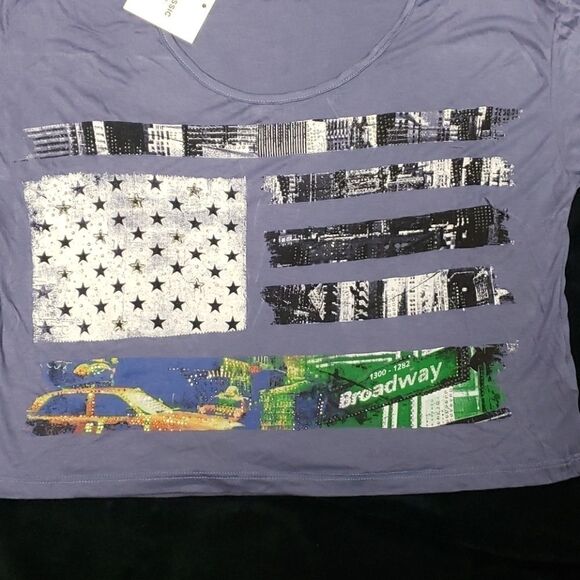 THE CLASSIC EMBELLISHED CROP TOP T-SHIRT - Picture 2 of 9